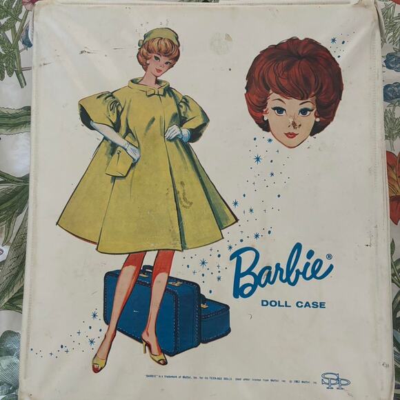 Vintage 1963 Redhead Midge Doll w/ Clothes & Barbie Case Mattel Mod Era - Picture 1 of 7